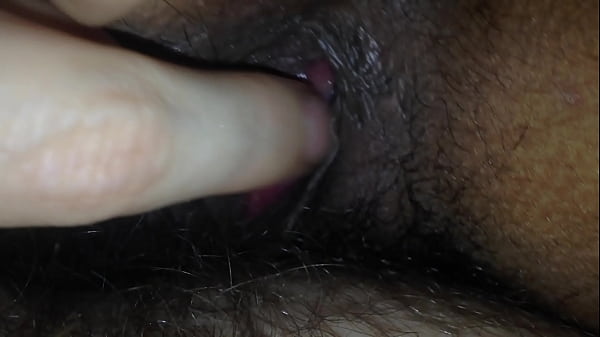 Finger fuck smallpussyhole
