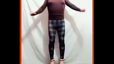 Movimiento sexi lencer&iacute_a jeens