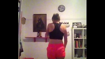 Nonton Virgin Aussie Teen Loves To Dance Naked She Then Shows Off Her Hymen thumbnail