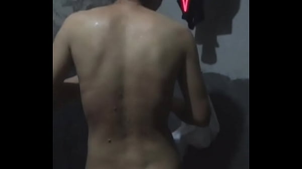 Play MP4 - Quay trộm