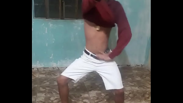 Novinho Dan&ccedil_ando Instagram (@ rickroz)