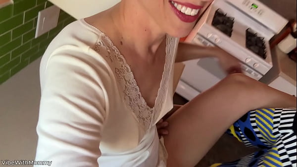 Play MP4 - Horny Vlogger Stepmom Fucks College Guy