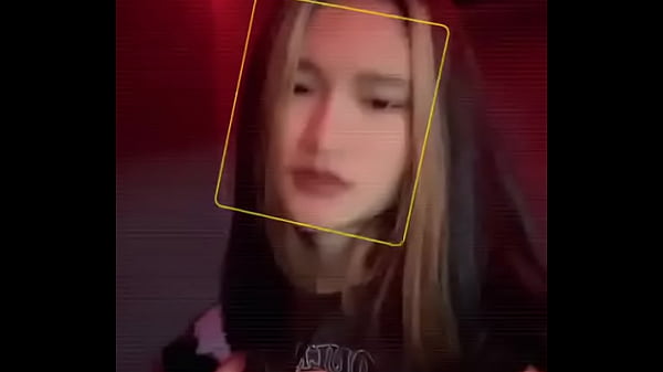 Delia sugar cute asian model 