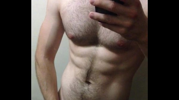 Play MP4 - Alisando a rola na frente do espelho