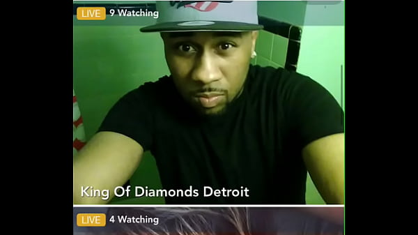 Con cu to chà bá 