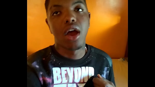 Play MP4 - White girl best friend sucking my dick deep throats it so good