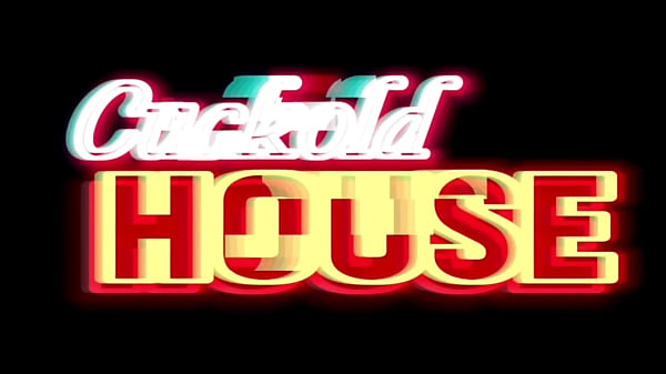 Namorada infiel libera tudo na suruba e d&aacute; o c&uacute; sentando numa rola 