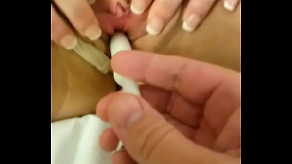 Blonde hanger is tampon"snug"