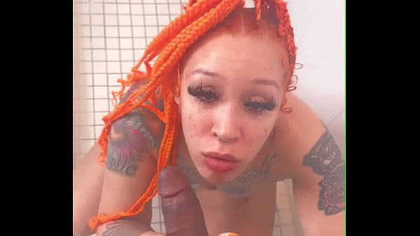 Play MP4 - Shower time fun ft&period; Summer Rob