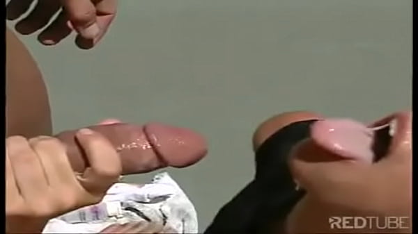 Porra_quente pra ruivana quadra de Tênis