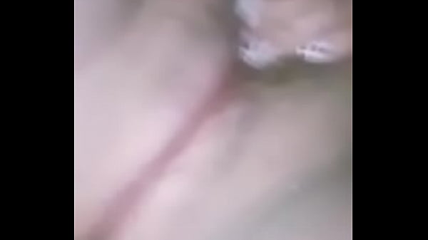 se graba y me lo manda por wats