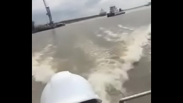 Who want to do videos with me HMU now