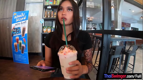 Pretty Thai teen on a date gets fucked doggystyle back in the hotel 