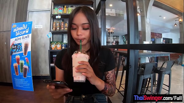 Play MP4 - Starbucks coffee date with gorgeous big ass Asian teen girlfriend