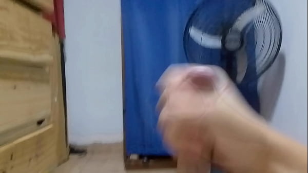 Me masturbo en la pieza_de mí