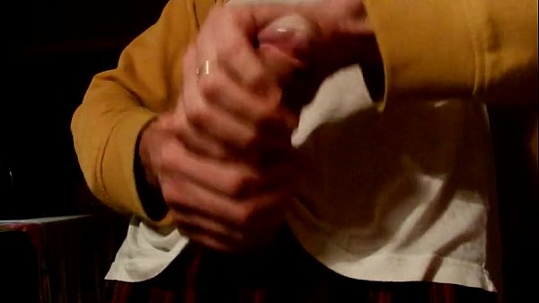 Play MP4 - masturbation