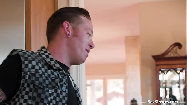 Big tit mature katie morgan cant withstand her stepdaughters bfs seduction and lets him lick her hairy busty milf deepthroats and rides cock