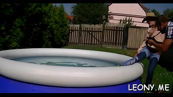 Exquisite girlfriend_Leony Aprill fucked by playmate