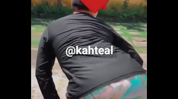 Novinho dan&ccedil_ando brega funk (Parte 2) Me siga no instagram: @kahteal
