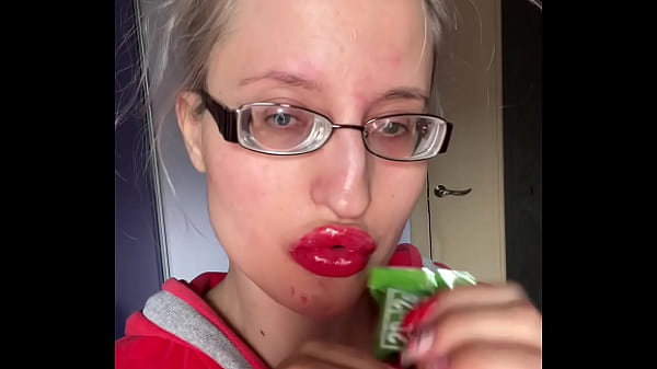 Asmr eating in big glasses 