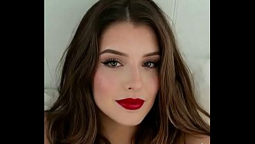 Nonton A Woman With A Bad Mouth And Red Lipstick Gives A Blowjob thumbnail