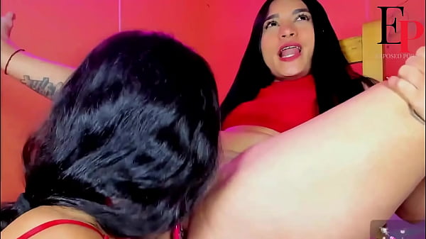 Play MP4 - Watch this lesbian slut enjoy a deep pussy licking