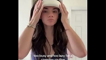 Nonton Sexy Make Up Tutorial Brett Cooper thumbnail