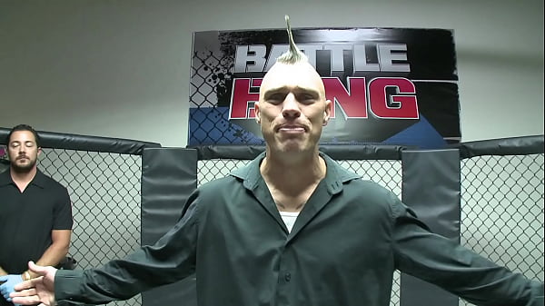 Nonton Milf Mulani Rivera Fucked In A Ring thumbnail