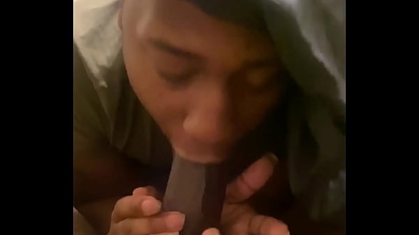 Play MP4 - Look At That Dick Going In That Booty