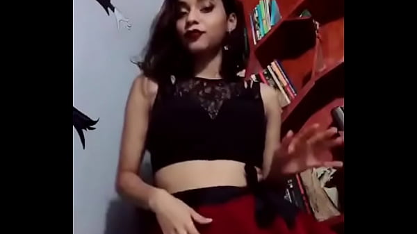 Allison Enga&ntilde;ando A Su Novio Con Una Falsdita thumbnail