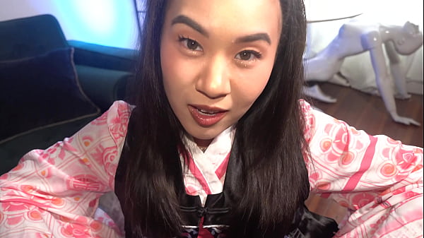 Kimmy Kimm Is A Cute Cum-Loving Intern 