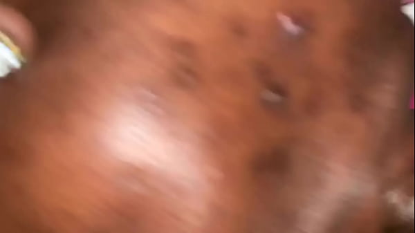 Play MP4 - &OpenCurlyDoubleQuote;THROAT ITCH&rdquo;