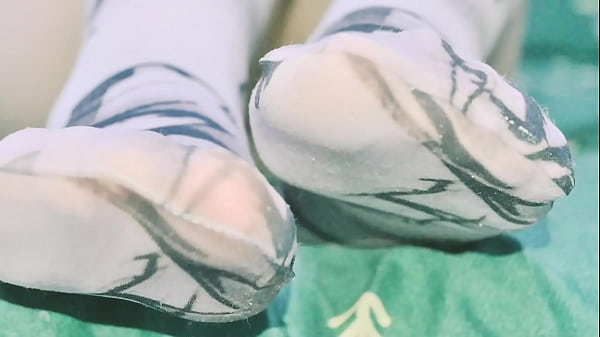 Play MP4 - ASMR FEET JOI&colon; You snuck into your stepsister's room at night to play with her toes and holes