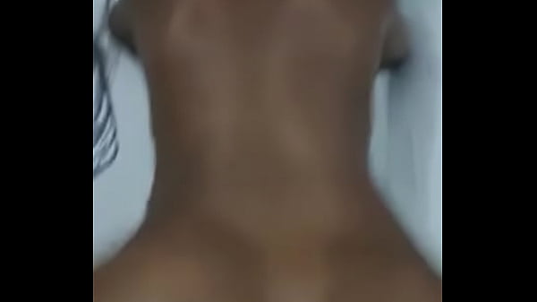 She gives the pussy willingly just so i keep banking with her 