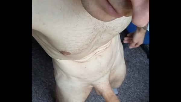 Play MP4 - Selfie video of amateur big yummy blonde guy dick
