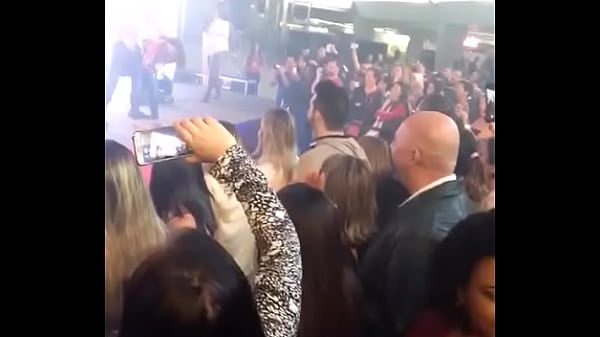 LARISSA LOSE  FEIRA ER&Oacute;TICA  SP 
