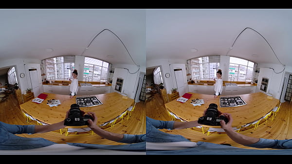 She Wants_to Fuck_You in Her Room_Virtual_Real Porn