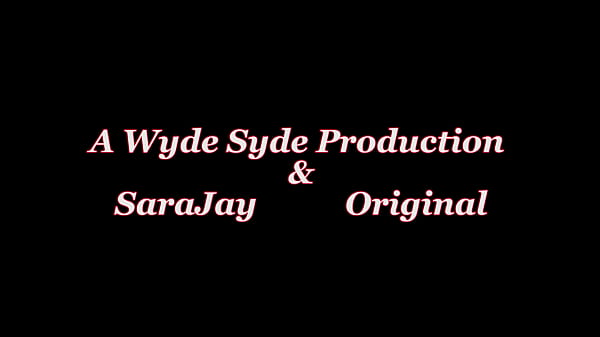 Nonton Sara Jay Puts Her Strap-on & Poses In The Sexiest Possible Way! thumbnail