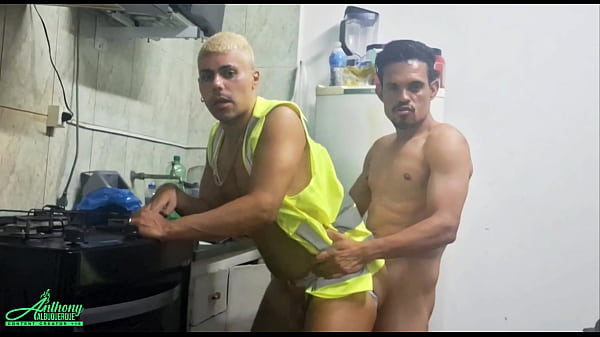 This Time The Plumber Entered The Pipe thumbnail