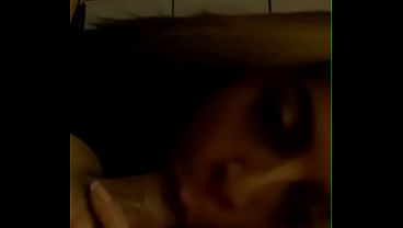 El vino y pan de cada d&iacute;a siento tu olor me dijo hermosa mujer rel&aacute;jate olvida