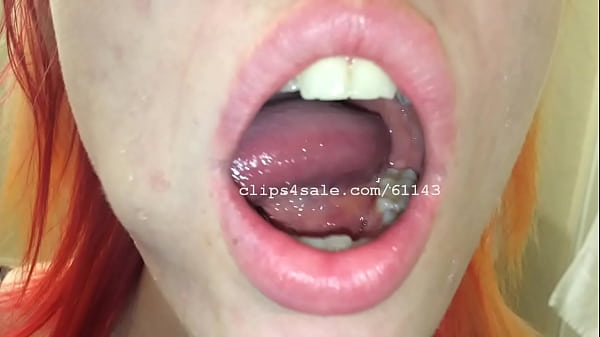 Play MP4 - Mouth Fetish - Kristy's Mouth