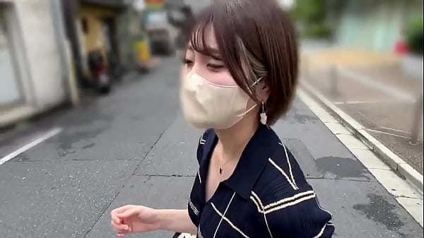 入院中の彼氏のために病室でフェラ抜きしちゃいます！退院即日宅ハメ中出し愛を確かめ合いながら溜まりに溜まった性欲を開放してミニスカ白衣姿で絶頂連発ハメ乱れ3射精！！！ part1