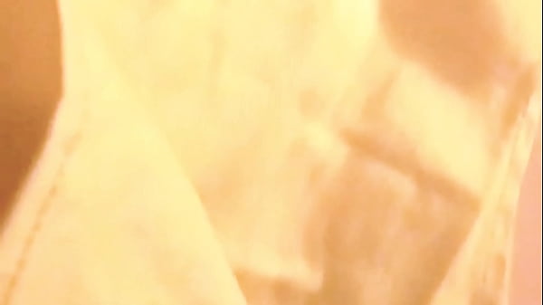 Une queue dans la bouche pov_gros plan