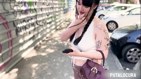 Play MP4 - PutaLocura - Morena de tetas grandes espa&ntilde;ola traga leche de su novio en pillada