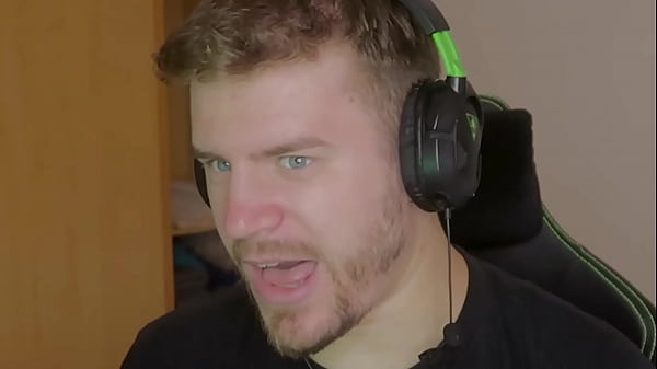 Play MP4 - Bulma Will Make You Delete Your Browser History &lpar;Super Slut Z Tournament&rpar;