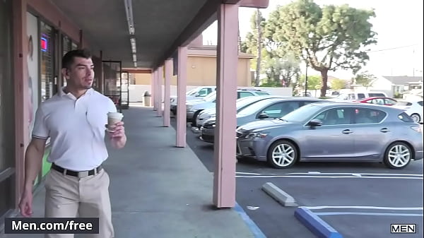 Play MP4 - Men&period;com - &lpar;Connor Maguire&comma; Jeremy Spreadums&rpar; - Trailer preview