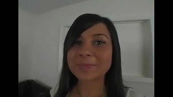 Play MP4 - Sexy samira