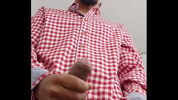 Play MP4 - me graban mientras veo porno y me hago una rica paja  misterio19cm