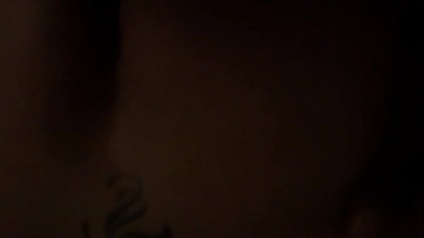 Con Sandra en su cuarto en el sill&oacute;n gimiendo 