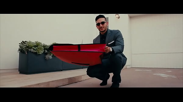 Get her out of thefriend_zone